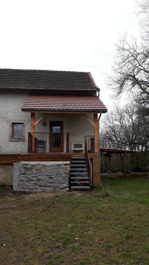 Agreable Gite En Pleine Nature Parmilieu Ngoại thất bức ảnh